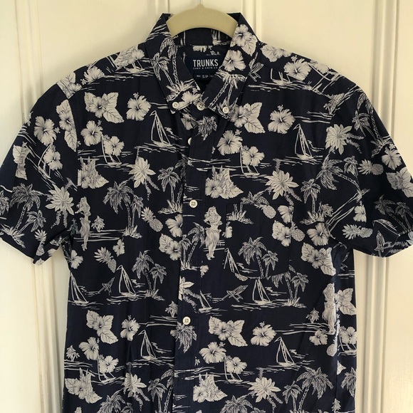 Size small Trunks Hawaiian shirt - Picture 1 of 4